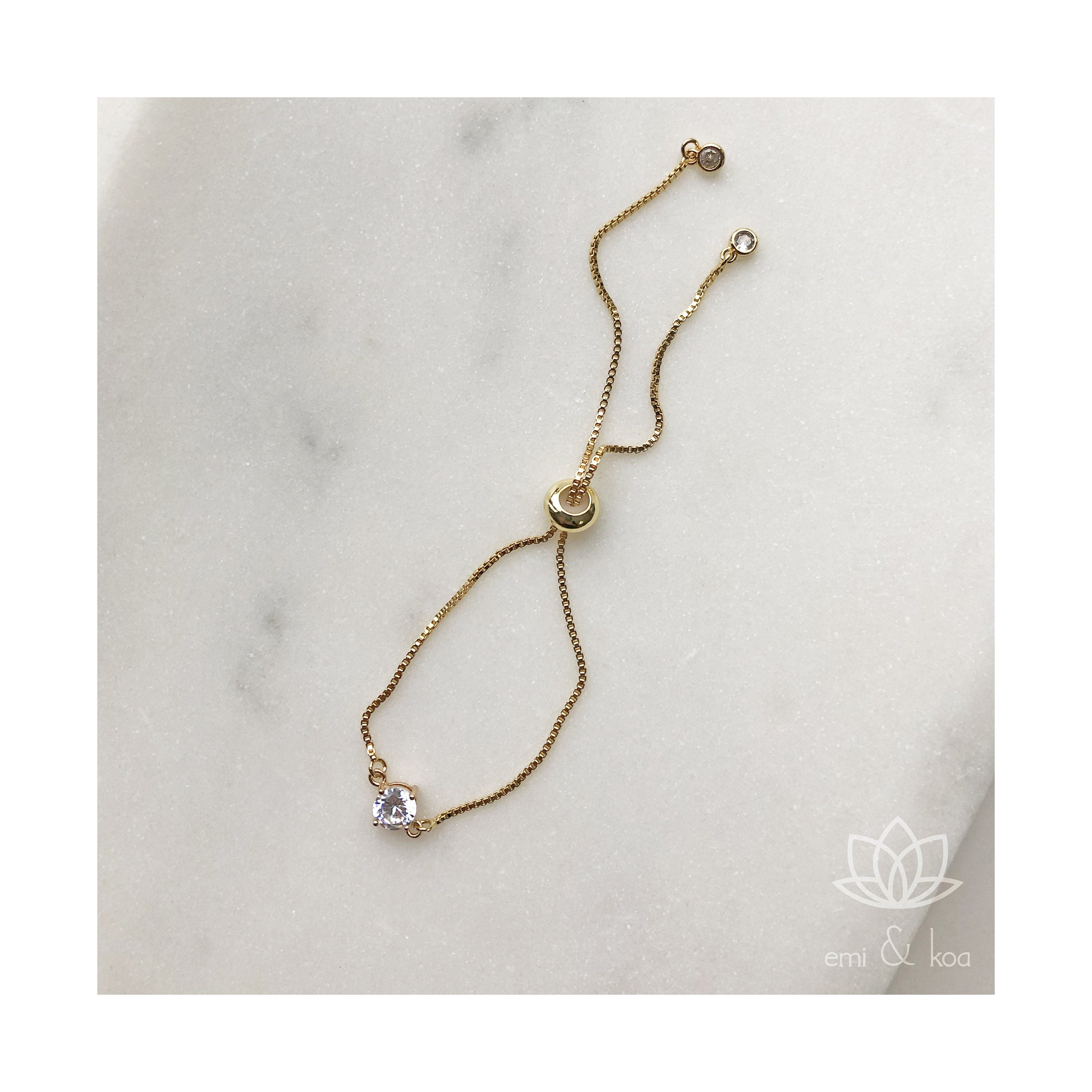 Solitaire Gold Dainty Adjustable Bracelet